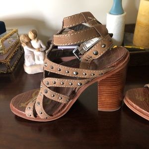 Sam Edelman studded sandals size 8